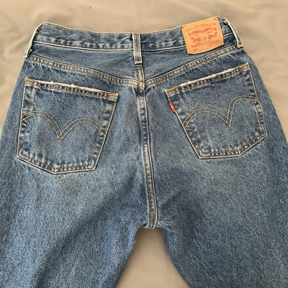 Levis 501 Jeans Mens 28x30 Blue Medium Wash Straight Distressed Denim Pants - Picture 9 of 11